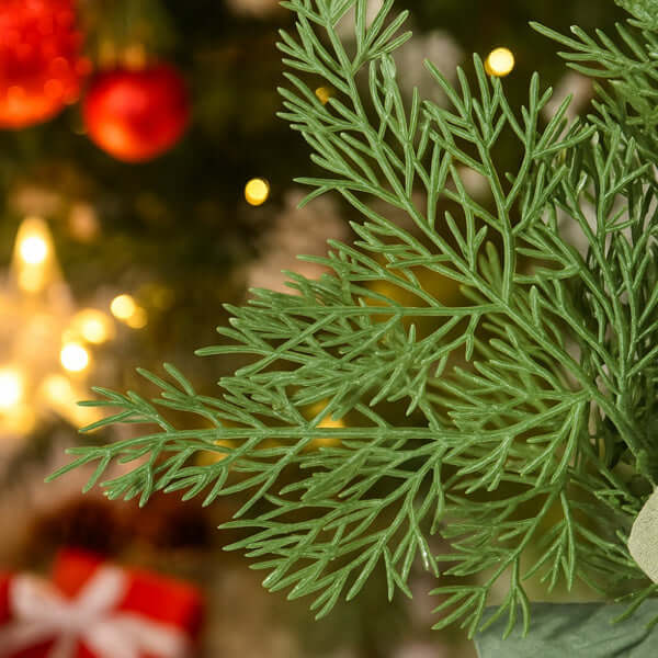 Christmas Cedar Wreath Full Luxe Greenery Holiday Door Festive Pinecone & Berry Accent FBA Shipment